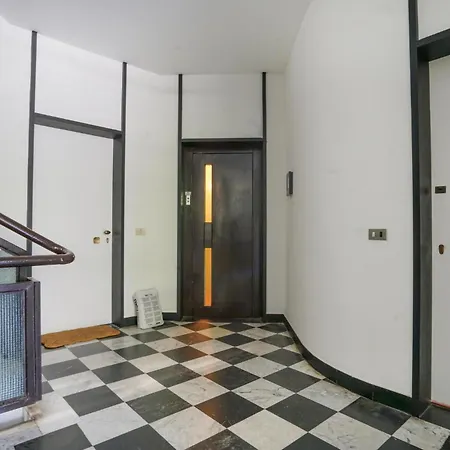 2 Bedroom Awesome In Рапалло