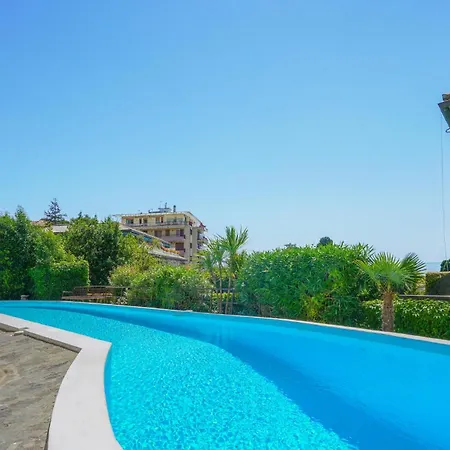 Lejlighed 2 Bedroom Awesome In Rapallo