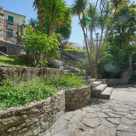 2 Bedroom Awesome In Lejlighed