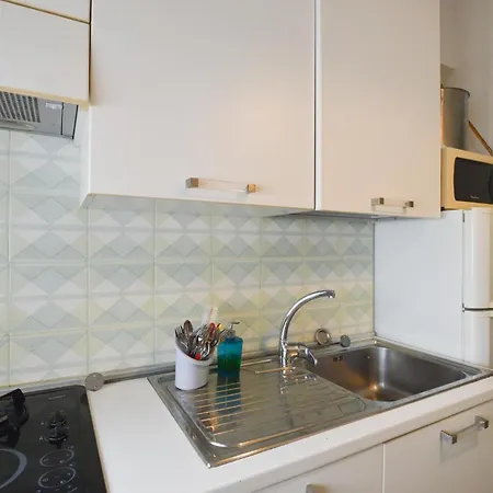 2 Bedroom Awesome In * Рапалло