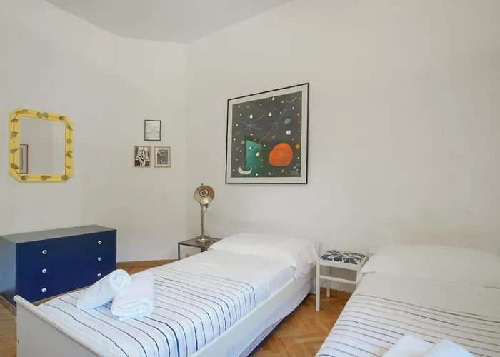 2 Bedroom Awesome In *