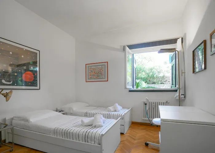2 Bedroom Awesome In * Rapallo