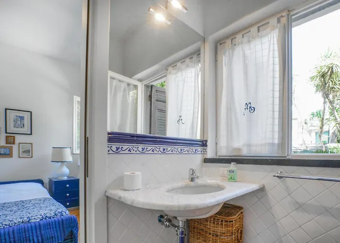 2 Bedroom Awesome In Lejlighed *