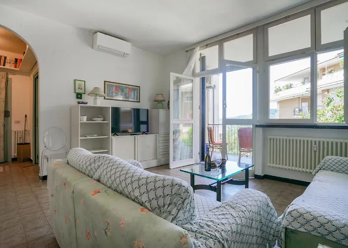 2 Bedroom Awesome In Lejlighed *