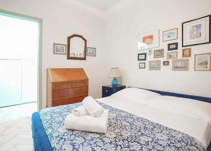 2 Bedroom Awesome In * Rapallo