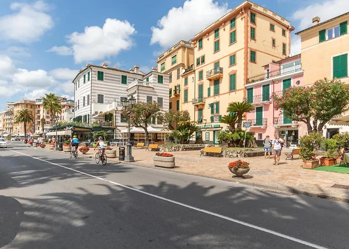 Lejlighed 2 Bedroom Awesome In Rapallo